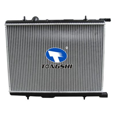 For PEUGEOT 307 2.0I 16V 00-01 MT  Radiator